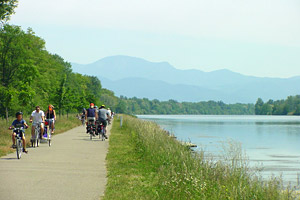Radtour am Rhein